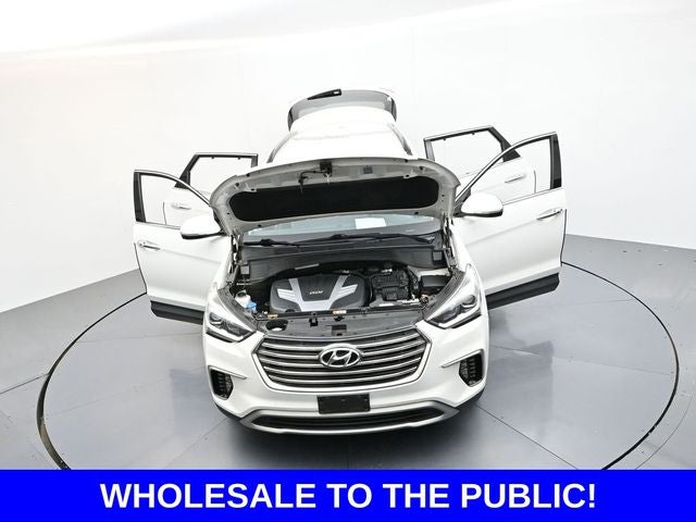 2017 Hyundai Santa Fe SE