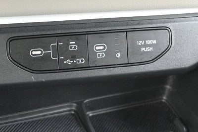 2025 Kia Carnival EX