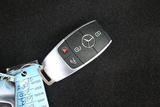 2023 Mercedes-Benz GLB GLB 250