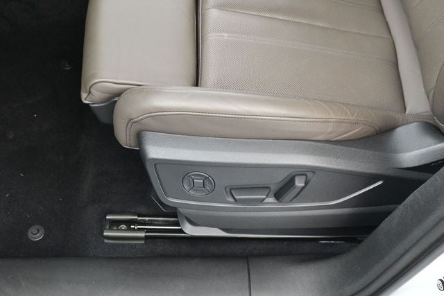 2025 Audi Q5 2.0T Premium Plus quattro