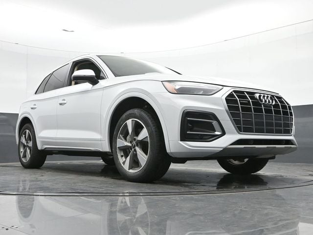 2025 Audi Q5 40 Premium Plus quattro