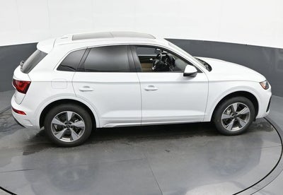 2025 Audi Q5 40 Premium Plus quattro