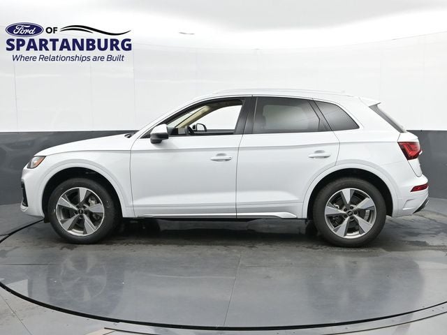 2025 Audi Q5 40 Premium Plus quattro