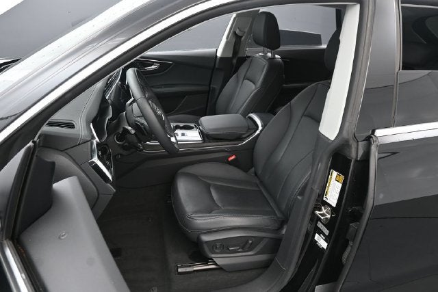 2023 Audi Q8 55 Prestige quattro