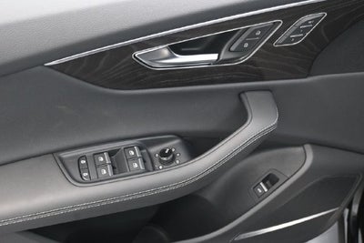 2023 Audi Q8 55 Prestige quattro