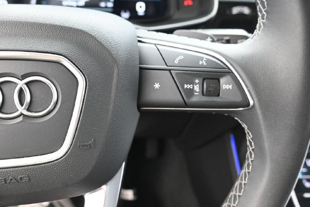 2023 Audi Q8 55 Prestige quattro