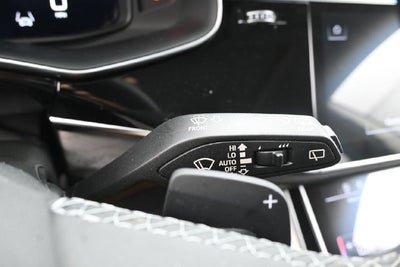 2023 Audi Q8 55 Prestige quattro
