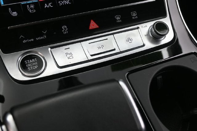 2023 Audi Q8 55 Prestige quattro