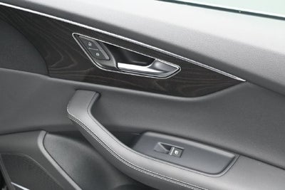 2023 Audi Q8 55 Prestige quattro