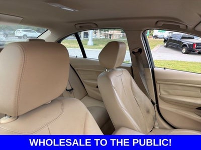 2015 BMW 3 Series 320i