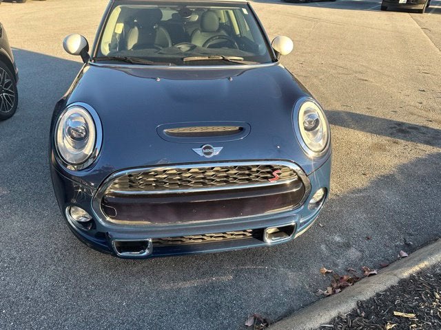 2017 MINI Cooper
