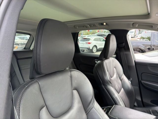 2021 Volvo XC60 T5 Inscription