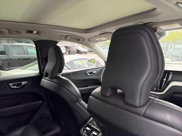 2021 Volvo XC60 T5 Inscription