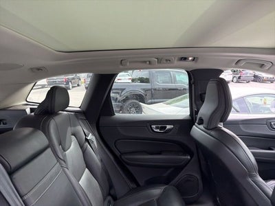 2021 Volvo XC60 T5 Inscription