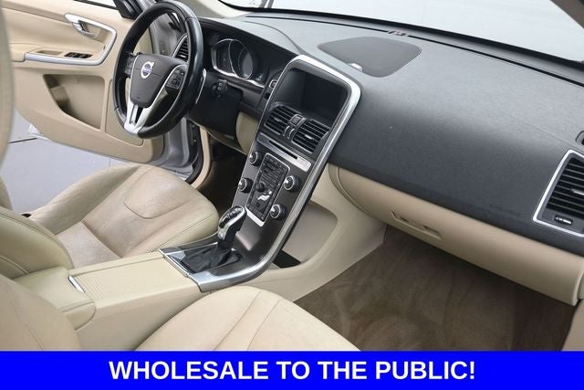2015 Volvo XC60 T6 Platinum