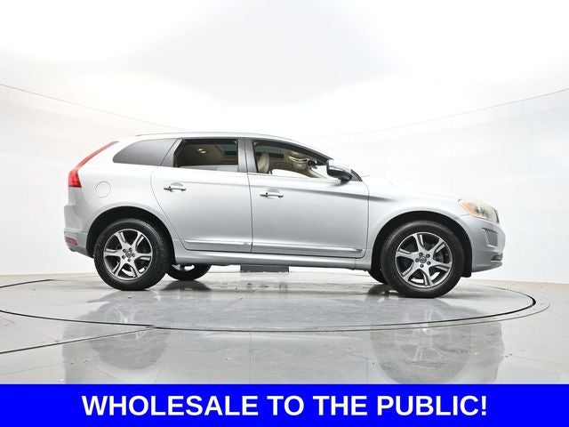2015 Volvo XC60 T6 Platinum
