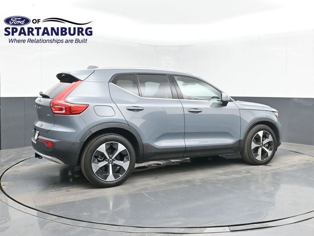 2023 Volvo XC40 Ultimate