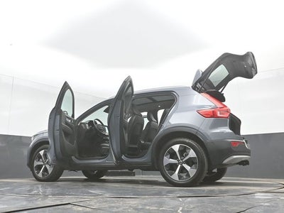 2023 Volvo XC40 Ultimate