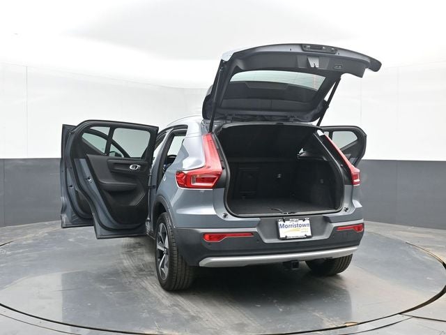 2023 Volvo XC40 Ultimate