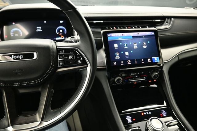 2022 Jeep Grand Cherokee L Overland