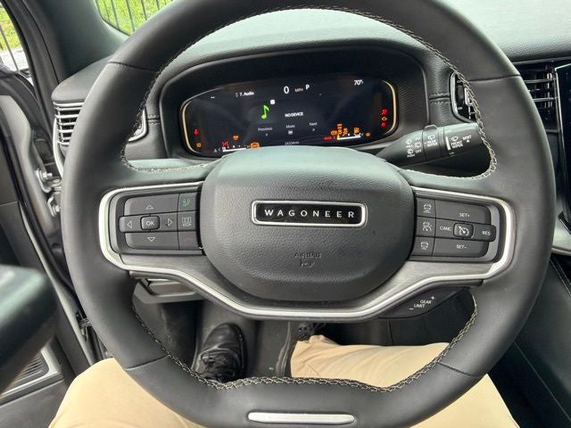 2025 Jeep Wagoneer Base
