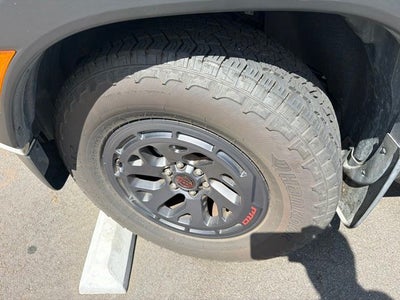 2025 Nissan Frontier PRO-X