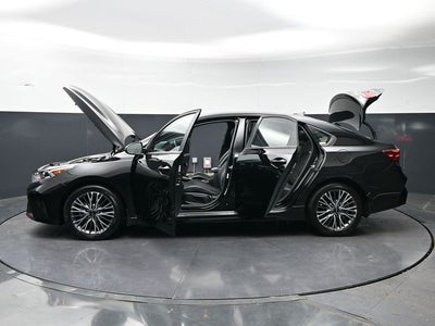 2024 Kia Forte GT-Line