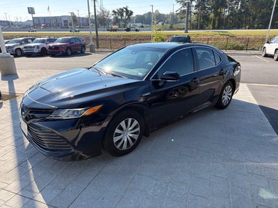 2019 Toyota Camry Hybrid LE
