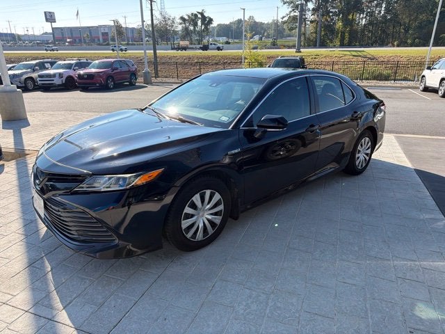 2019 Toyota Camry Hybrid LE