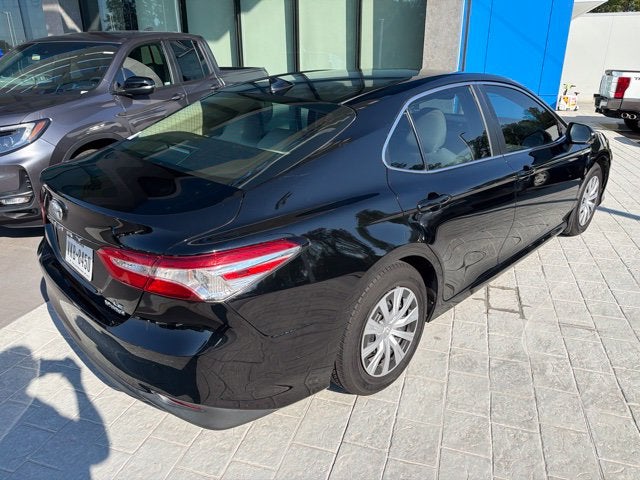 2019 Toyota Camry Hybrid LE