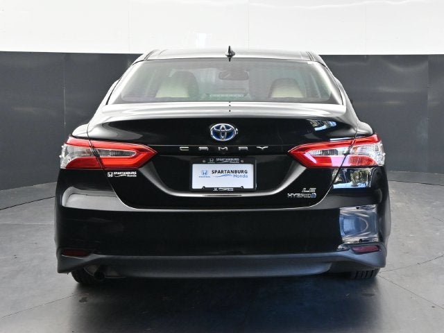 2019 Toyota Camry Hybrid LE