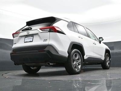 2025 Toyota RAV4 Hybrid XLE