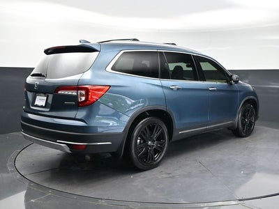 2022 Honda Pilot Touring 7 Passenger