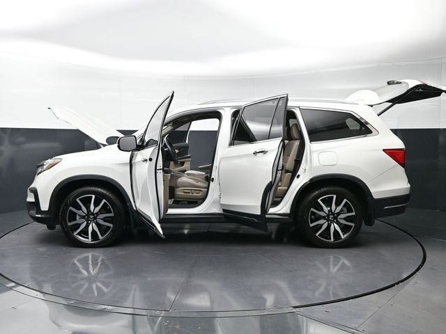 2022 Honda Pilot Touring 7 Passenger