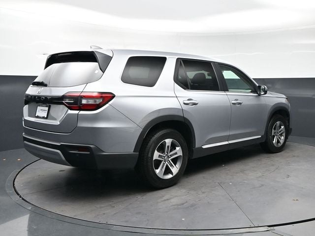 2024 Honda Pilot EX-L 8 Passenger