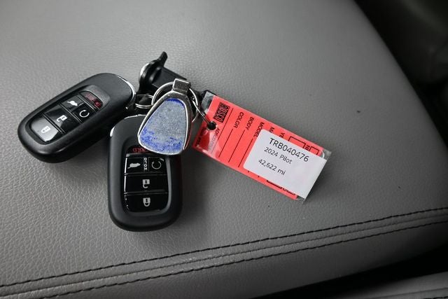 2024 Honda Pilot EX-L 8 Passenger