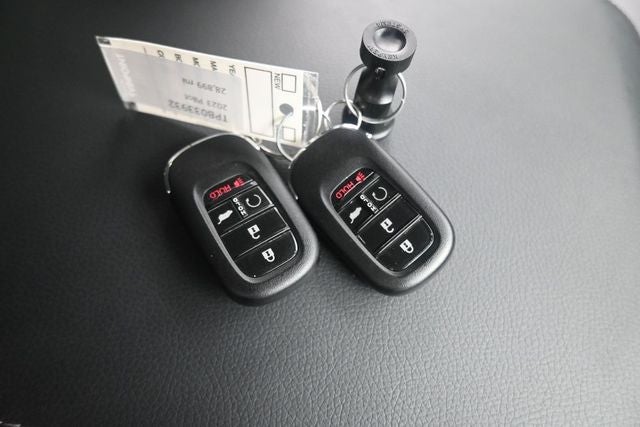 2023 Honda Pilot EX-L 8 Passenger