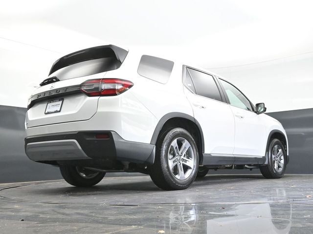 2023 Honda Pilot EX-L 8 Passenger
