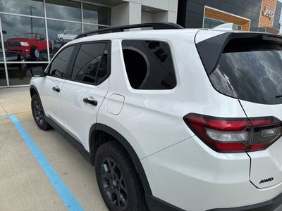 2025 Honda Pilot TrailSport