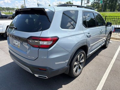 2023 Honda Pilot Elite