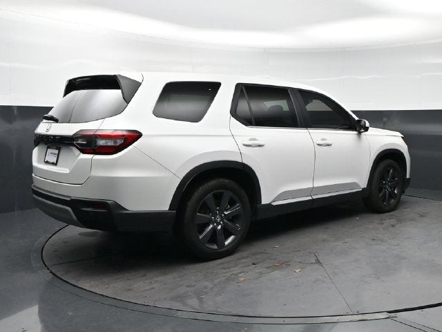 2024 Honda Pilot EX-L 8 Passenger