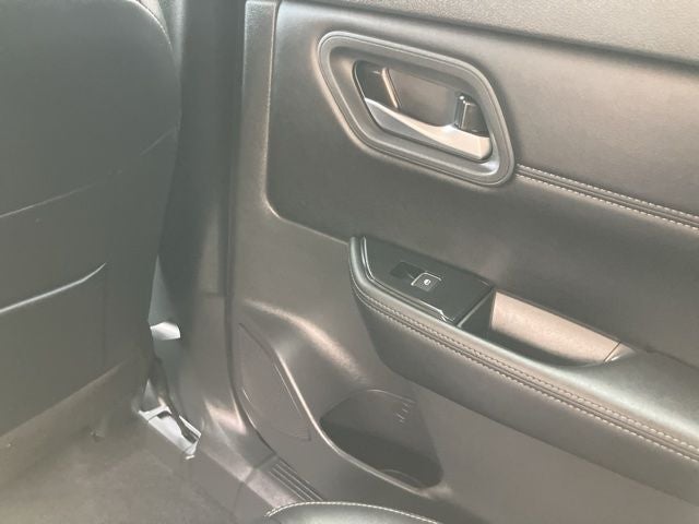 2026 Nissan Rogue SL