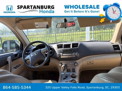2010 Toyota Highlander SE