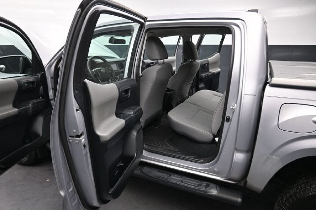 2016 Toyota Tacoma SR