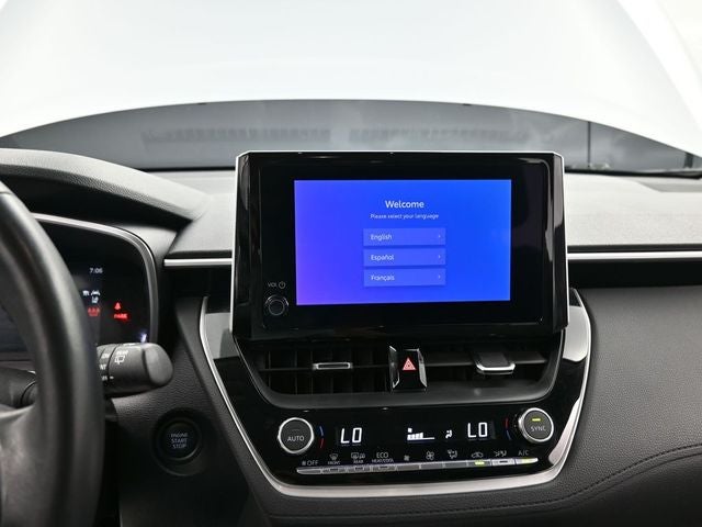 2025 Toyota Corolla Cross XLE