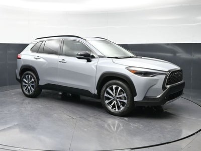 2025 Toyota Corolla Cross XLE