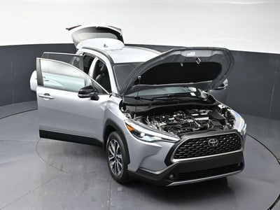 2025 Toyota Corolla Cross XLE