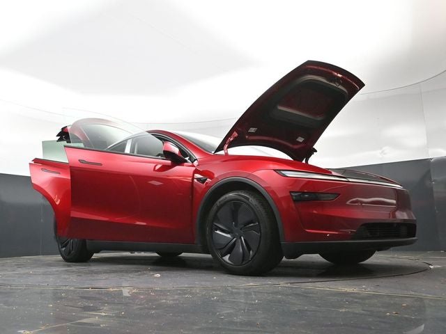 2026 Tesla Model Y Long Range