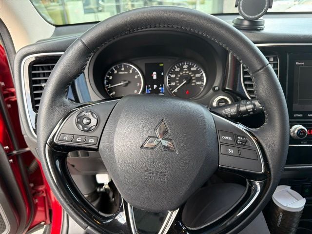 2020 Mitsubishi Outlander SE