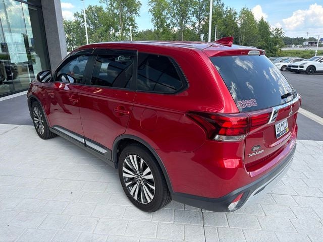 2020 Mitsubishi Outlander SE